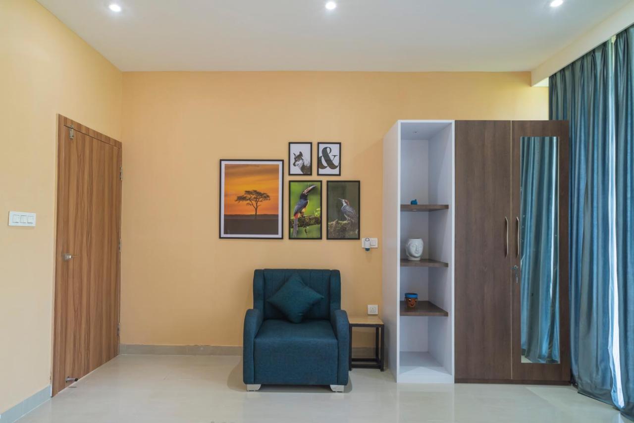 Hotel Tusker Tea County Chālsa Esterno foto